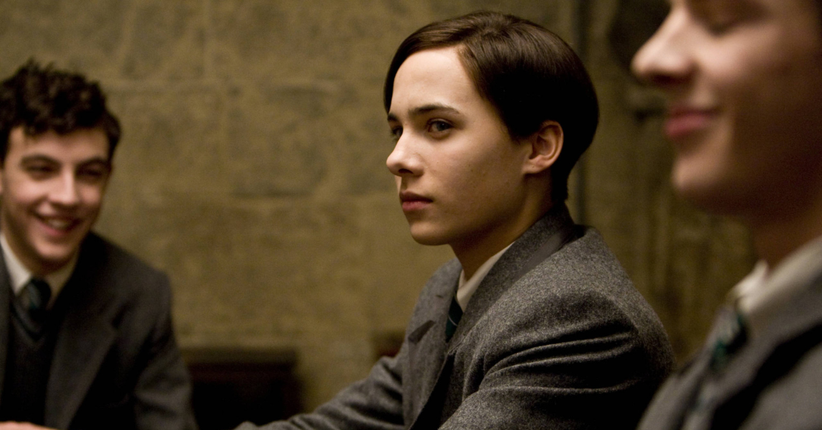 What If Dumbledore Knew Tom Riddle Would Become VOLDEMORT