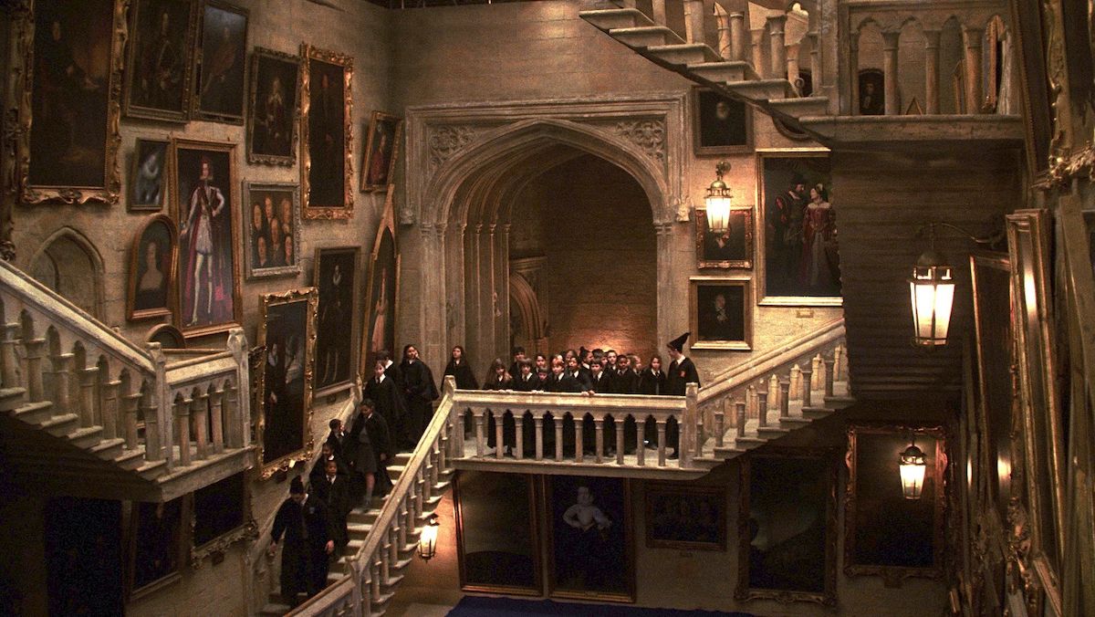 The Creepy Reason Why Hogwarts Staircases Move